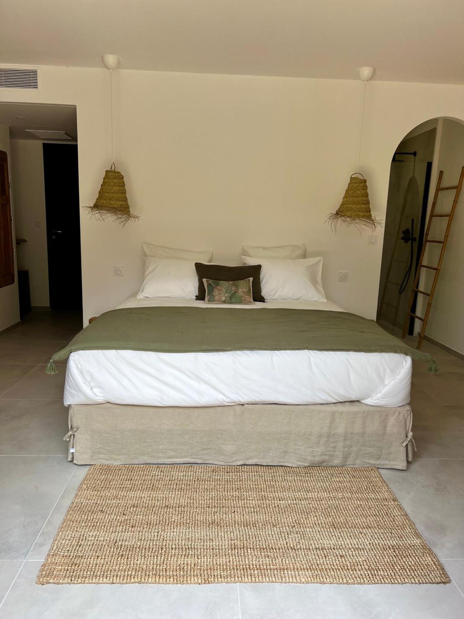 Casa Suvara - Chambres D'Hotes De Charme I Piscines Ou Spa Privatifs Conca Buitenkant foto
